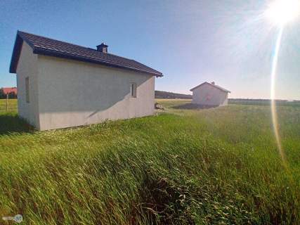 6 działek, 2 budynki letniskowe, 2 min JuraPark 
