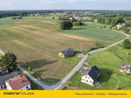 Nowy dom parterowy 115 m2 w spokojnym miejscu.