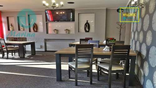 Wyposażona restauracja nad morzem