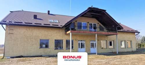 Stacja paliw płynnych restauracja motel