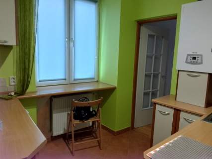 2 pokojowe z widną kuchnią PRZY stacji PKP