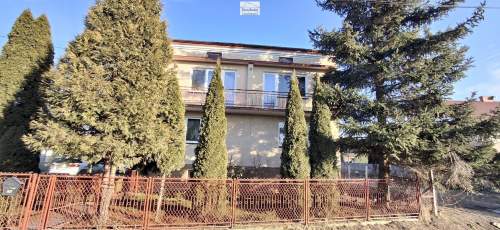 Dom , stodoła i kurnik , na działce 2200m2 , blisko Busko-Zdrój...