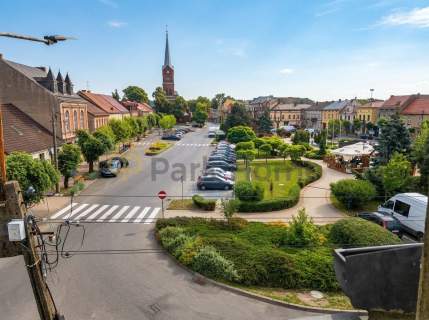 Mieszkaj i zarabiaj   kamienica w centrum Czempini