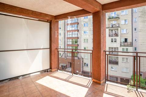 2 osobne pokoje taras 15m i balkon. Pet friendly