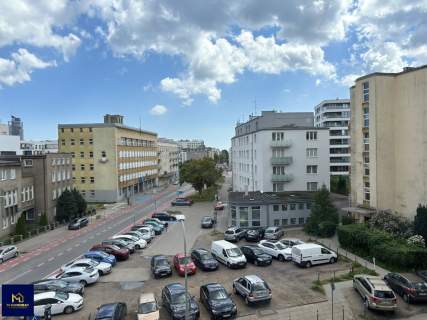 7min SKM, 10min plaża - serce Gdyni- 3pok. /balkon