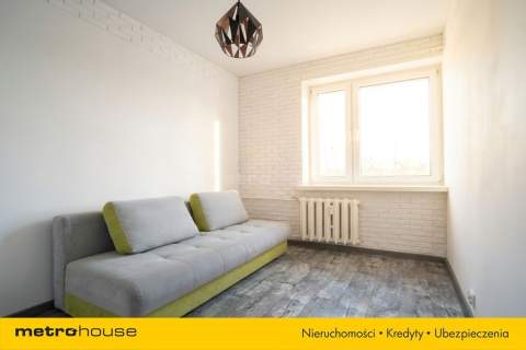 2 lub 3 pokoje Duży balkon, piwnica, niski czynsz