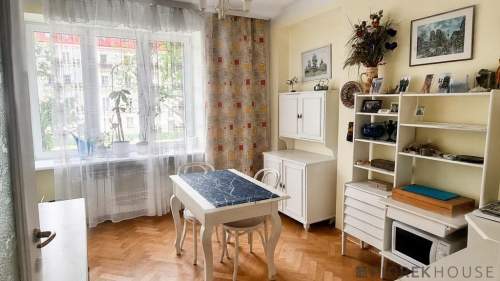 4-pokojowe mieszkanie na Żoliborzu