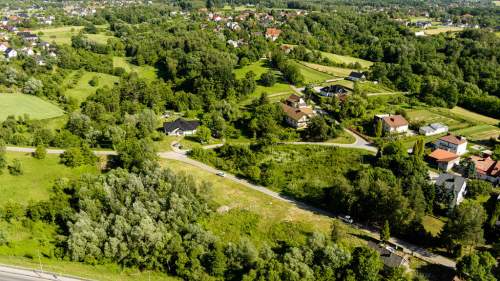 Działka budowlana 23,44 ara w Zgłobicach