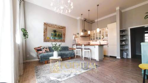 Gustowny apartament / balkon / widok na Sky Tower