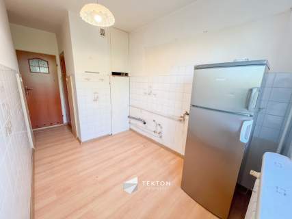 42,3 m 2 pokoje Balkon Blisko SKM
