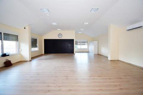 Lokal 120m2 na wynajem