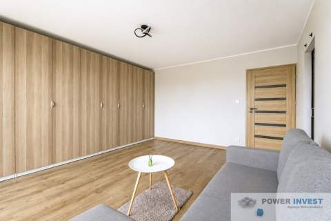 2-pok 9 floor 3155 PLN TOTAL Opolska Quattro, UR