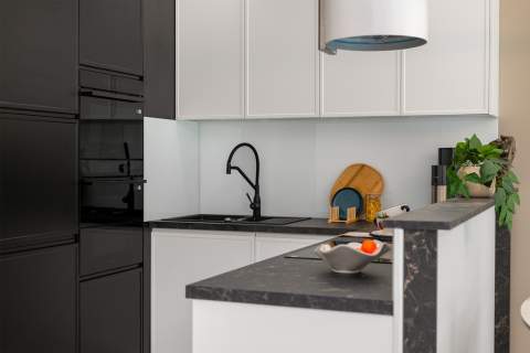 Madalińskiego 72,26 m2 2xogród garaż komórka