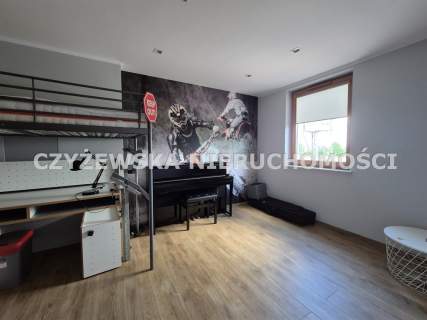 APARTAMENT DWUPOZIOMOWY Z TARASEM I GARAŻEM TCZEW