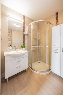 Wyjątkowy apartament nad morzem z garażem/Polanki