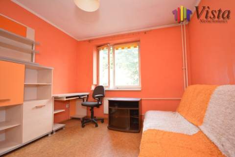 2 pokoje, balkon, 1. piętro, miejskie ogrzewanie