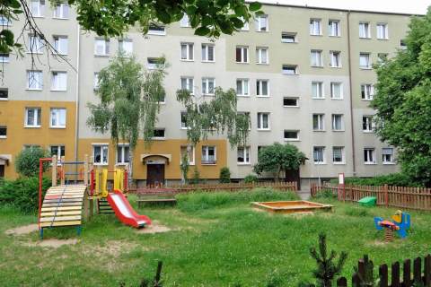 Mieszkanie z balkonem, piwnicą w świetnej lokaliza