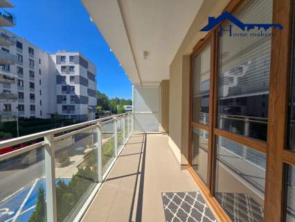68 m 3 Pokoje Balkon 11,5 m Garaż