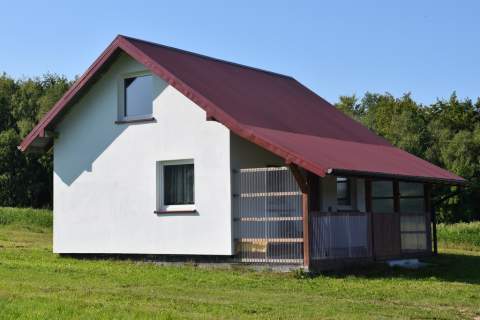 Domek wypoczynkowy 60m2 na działce 8,3a- Dylągowa.