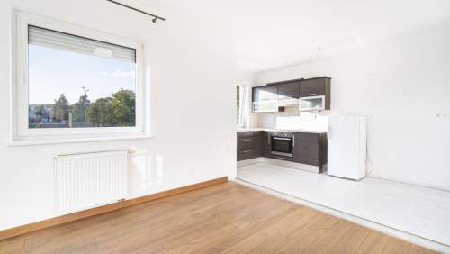 Apartament w nowoczesnej willi blisko morza