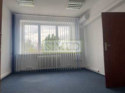 Recepcja,dostęp24h,poczekalnia,parking,ochrona