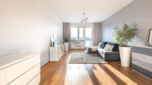 Kliny- przestronne 2-pokojowe mieszkanie, 54 m2