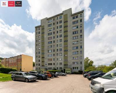 3 pokoje spółdzielcze winda balkon