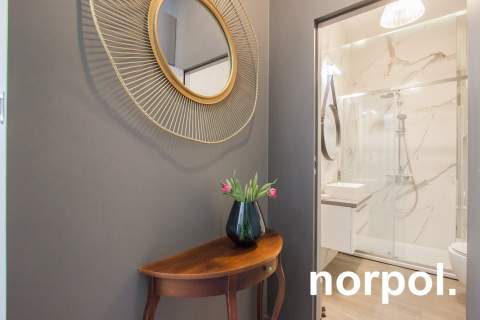 Nowoczesne mieszkanie z loggią i tarasem / Modern apartment with...