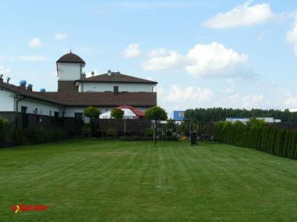 Obiekt Usługowy / Restauracja Działka 6000 m S8 MOP III 