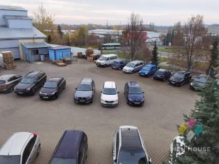 Lokal biurowy 16 m2, parking, atrakcyjna cena