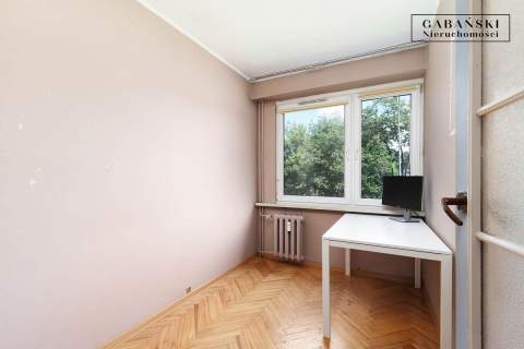 3-POKOJOWE MIESZKANIE NA PIERWSZYM PIĘTRZE W ŚWIET