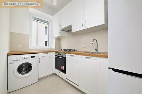 Mieszkanie 38 m2 Kamienica 2 Pokoje Balkon Powiśle