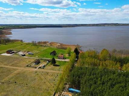 Inwestycyjna nad Jeziorem Ewingi
