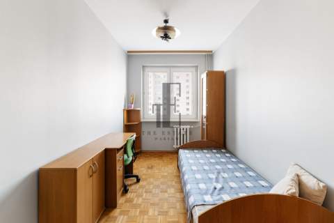 3 pokoje balkon dwustronne KW parking