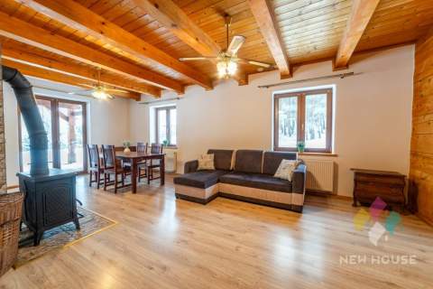 Kosewo, dom z bala na dużej działce o pow. 9600 m2