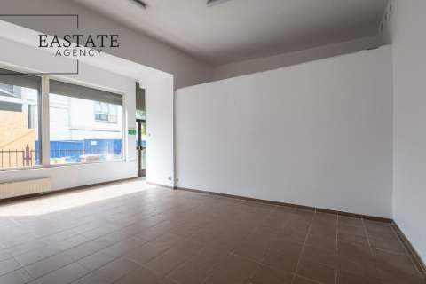 Lokal handlowo-usługowy 131 m Parter Witryny