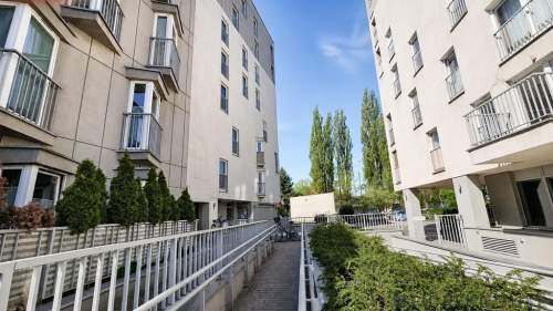 3-pokojowe mieszkanie na osiedlu Centroom Włochy