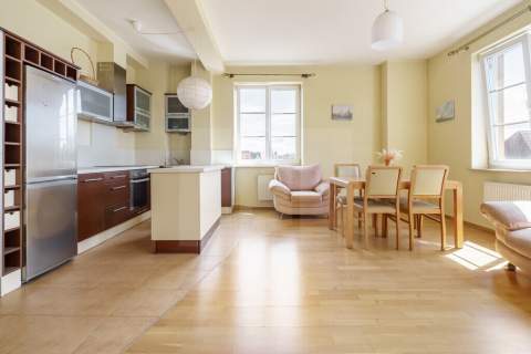 Apartament na Ogarnej z windą - Stare Miasto
