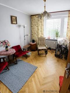 4-pokojowe mieszkanie na Bemowie
