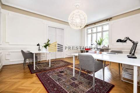 Elegancki Apartament przy ul. Mokotowskiej