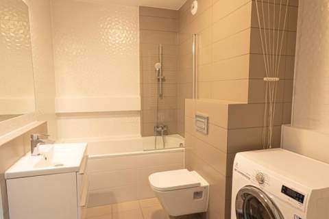 2 pokoje, balkon, komórka, klima - Dmowskiego 19D