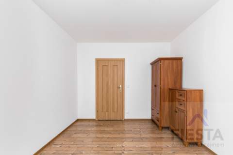 Ursynów ul. Alternatywy 6 72m2 garaż komórka