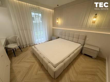Nowe Duży ogród 150 m Klimatyzacja Ruczaj