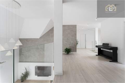NOWOCZESNY DOM 240 M2, DUŻA DZIAŁKA 