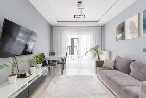 Przestronne Nowe budownictwa Balkon Zadbane