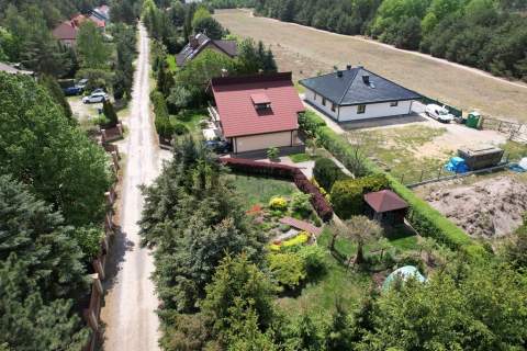 Urokliwy dom wolnostojący, podpiwniczony -Głosków