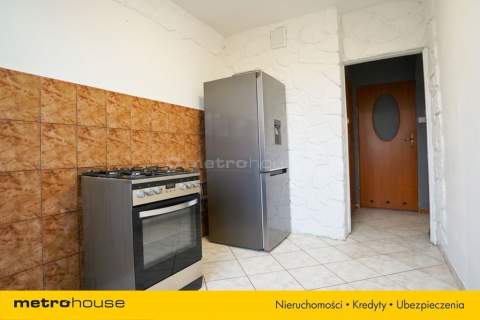 2 lub 3 pokoje Duży balkon, piwnica, niski czynsz