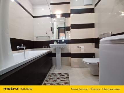 Apartament 64 m 3 minuty od metra Dw. Gdański