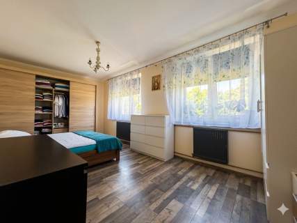 Ogródek Komórka Miejsca postojowe Wąsocz 8mi