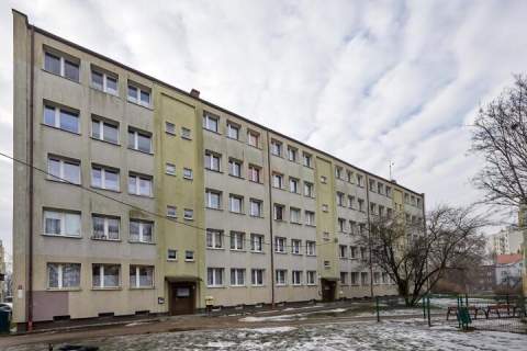 2-pokojowe mieszkanie z balkonem Oddzielna kuchnia Cicha okolica